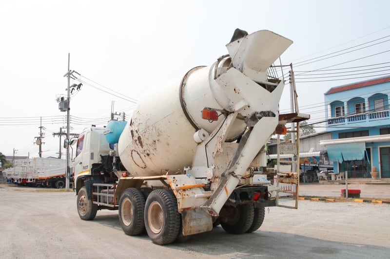สิบล้อโม่ปูน HINO FM1A 330 แรง ปี 2556 (9081)