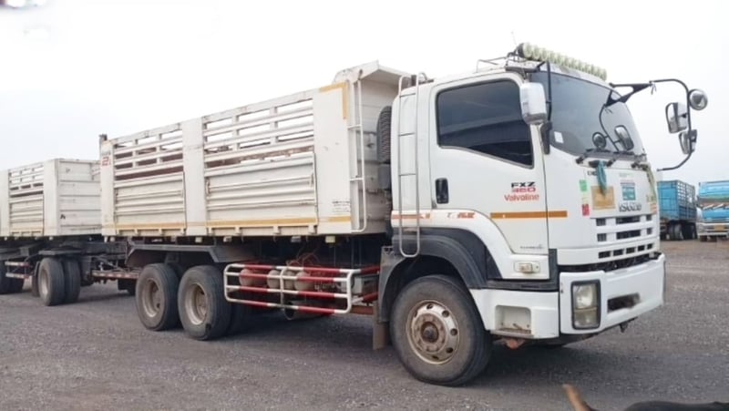 สิบล้อดั้มพ์พ่วง ISUZU FXZ 360 แรงม้า ปี 57(4733,4734) สิบล้อดั้มพ์พ่วง ISUZU FXZ 360 แรงม้า ปี 57(4733,4734)