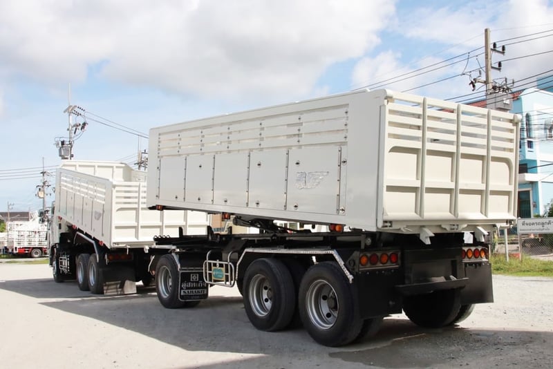 สิบล้อดั้มพ์พ่วง Hino FM1A 344 แรงม้า ปี 2556 (3163,3164) สิบล้อดั้มพ์พ่วง Hino FM1A 344 แรงม้า ปี 2556 (3163,3164)