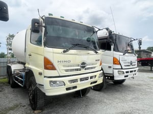 รถโม่ปูน FM1A 330 แรง ปี 55 (6782 6785) รถโม่ปูน FM1A 330 แรง ปี 55 (6782 6785)