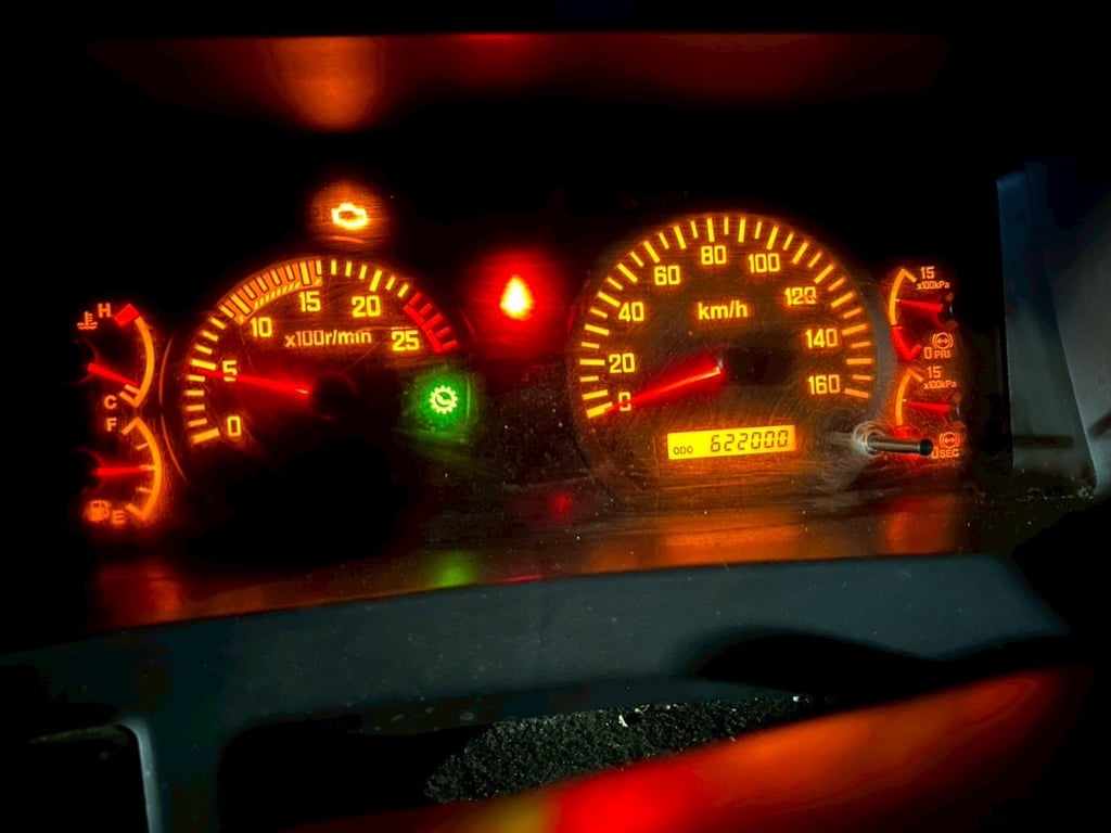 สิบล้อหัวลาก ISUZU GXZ 360แรง ปี 2559 (0822)