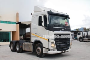 สิบล้อหัวลาก Volvo FH 440 แรงม้า ปี 58 (8454)