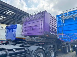 หางเซมิดั้มพ์ สองเพลา  อู่เพชรรัตน์นำกิจเจริญ ปี 66 (9819)