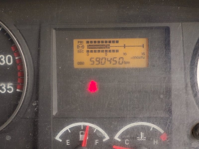 สิบล้อตู้สิบบาน ISUZU FVM 240 แรง ปี 2561 (1517) สิบล้อตู้สิบบาน ISUZU FVM 240 แรง ปี 2561 (1517)