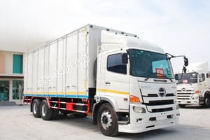 สิบล้อตู้สิบบาน HINO FL8J 260แรง ปี 60 (0511) สิบล้อตู้สิบบาน HINO FL8J 260แรง ปี 60 (0511)
