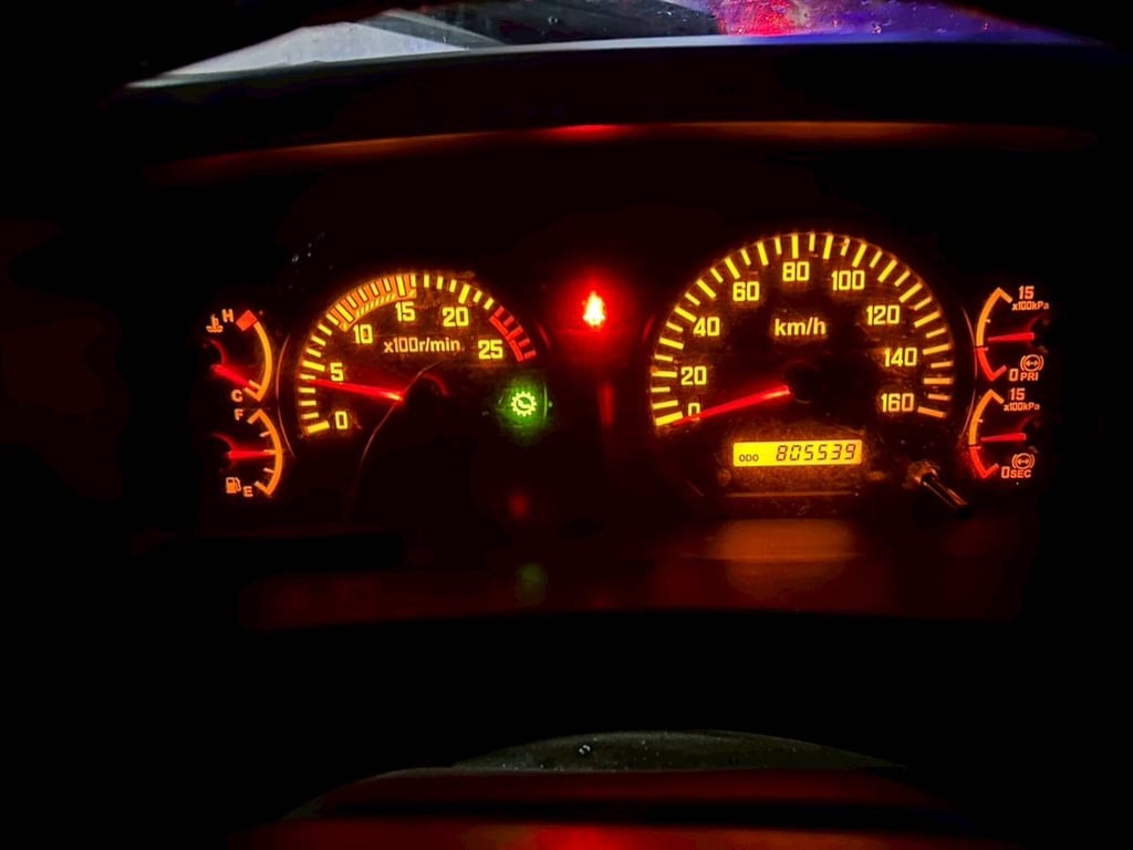 สิบล้อหัวลาก ISUZU GXZ 360แรง ปี 2560 (8905)