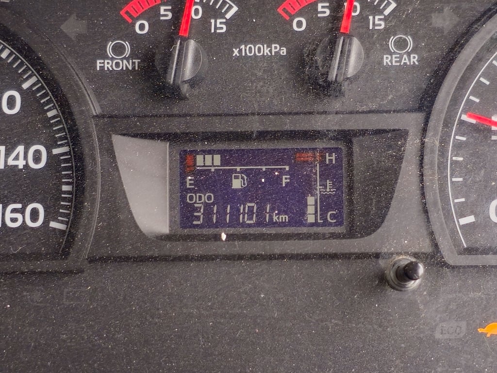 สิบล้อหัวลาก HINO FM1A 344แรง ปี 2566 พร้อมหางพื้นเรียบ สามเพลา อู่ WAFA ปี 2566 (2348,2350)