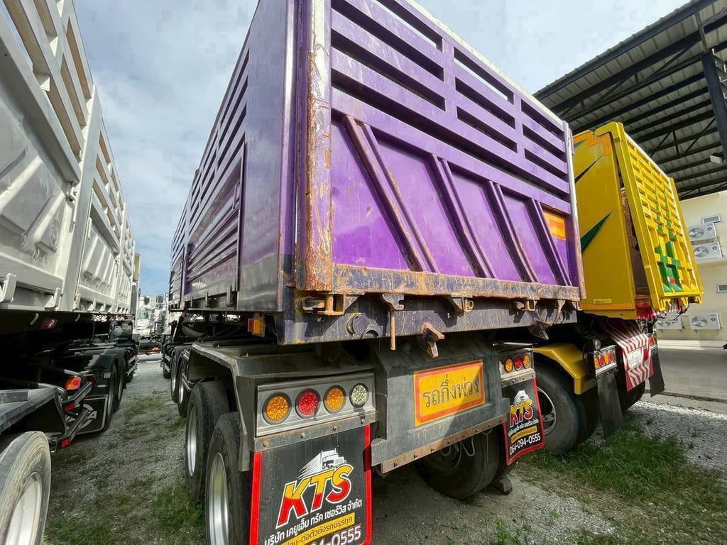 หางเซมิดั้มพ์ สองเพลา อู่เพชรรัตน์นำกิจเจริญ ปี 66 (9819) 