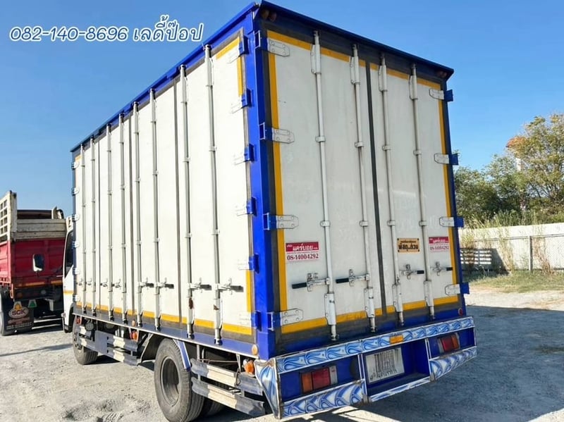  หกล้อตู้สิบบาน ISUZU NPR 150แรง ปี 2565 (5464)