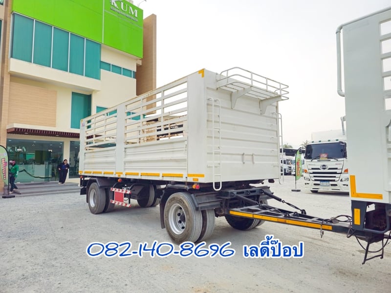 สิบสองล้อคอกพ่วงลูก สองคาน VOLVO FM 440แรง ปี 2556 (2894,6467)