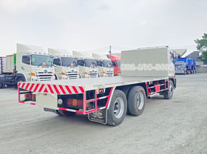 สิบล้อพื้นเรียบ HINO FL8J 260 แรงม้า ปี 2560 (1784) สิบล้อพื้นเรียบ HINO FL8J 260 แรงม้า ปี 2560 (1784)