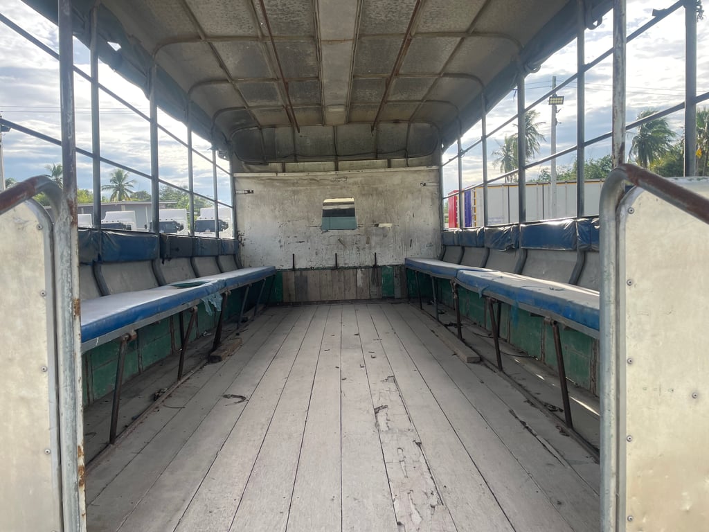 รถสองแถว โดยสาร ISUZU NPR 150 ปี 54 (6452)