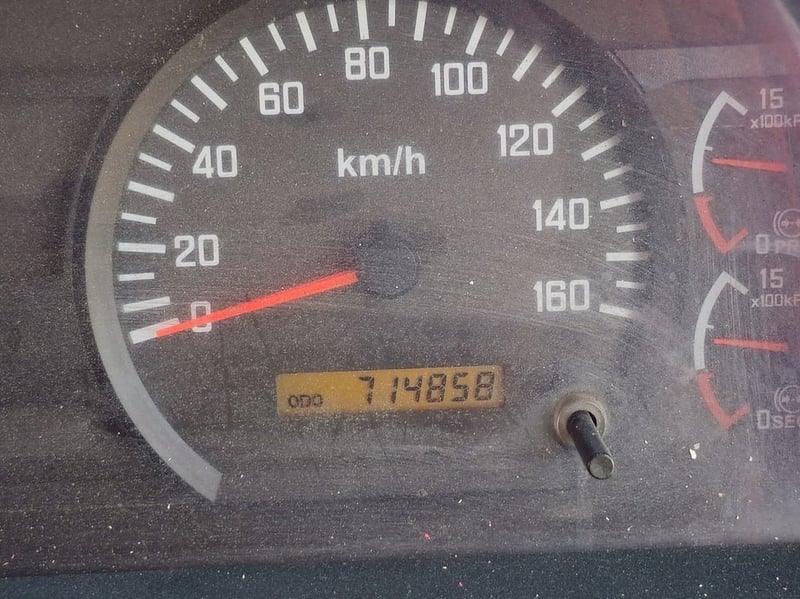 สิบสองล้อดั้มพ์แท้คอกเกษตร  ISUZU FYH 360แรง ปี 2556 (2505,2506)