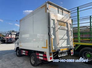 ตู้จัมโบ้มีลิฟท์ท้าย ISUZU NLR 130แรง ปี 64 (3578)