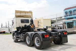สิบล้อหัวลาก Hino Victor  344 แรงม้า ปี 61 (9429)