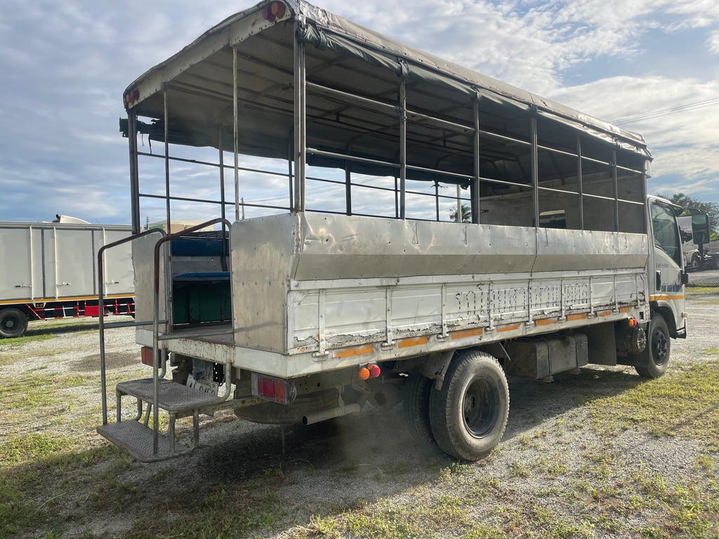 รถสองแถว โดยสาร ISUZU NPR 150 ปี 54 (6452)