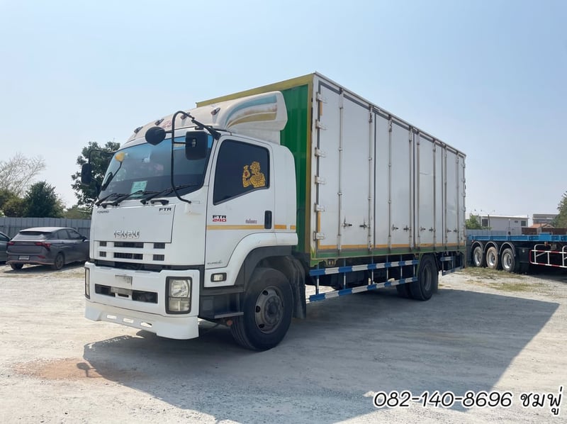 หกล้อตู้สิบบาน ISUZU FTR 240 แรง ปี 2559 (3447) หกล้อตู้สิบบาน ISUZU FTR 240 แรง ปี 2559 (3447)