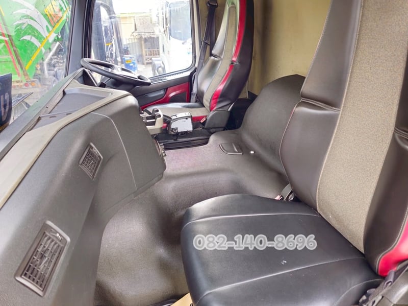 สิบล้อหัวลาก Volvo FM 440 แรงม้า ปี 60 (0733) สิบล้อหัวลาก Volvo FM 440 แรงม้า ปี 60 (0733)