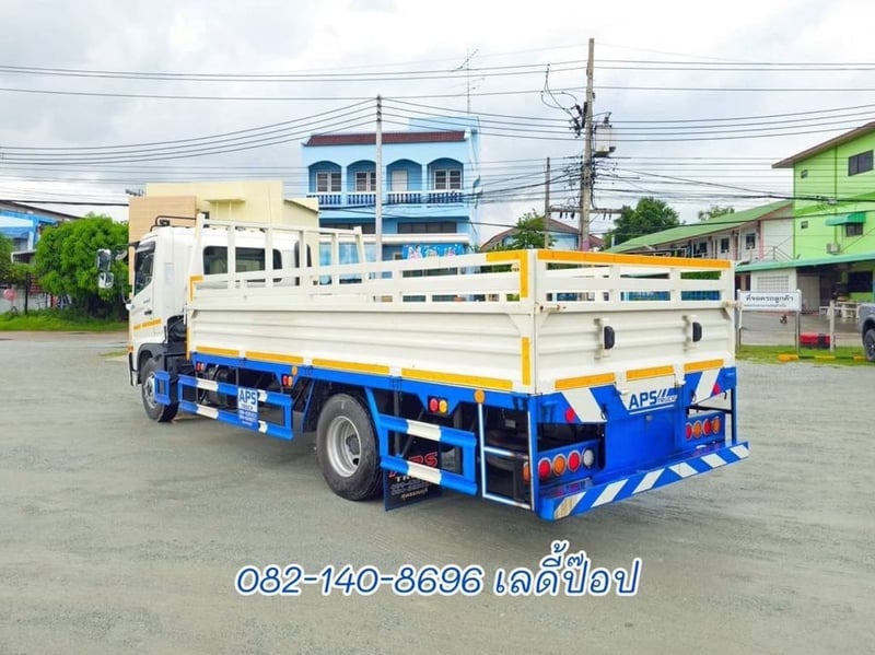 หกล้อกระบะคาร์โก้ มีช่องติดเครน  HINO FC8J 175แรง ปี 67 (3859)