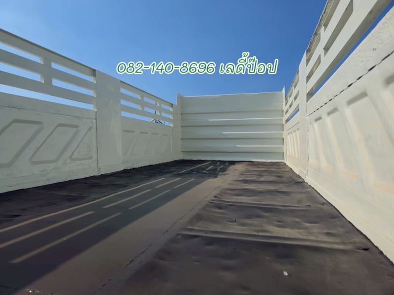 สิบล้อดั้มพ์ ISUZU FXZ  360แรง ปี 56 (2374)