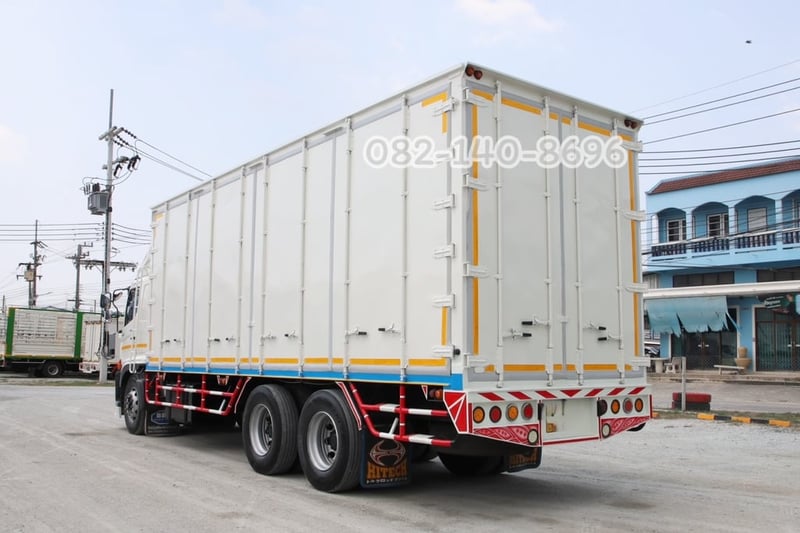 สิบล้อตู้สิบบาน HINO FL8J 260 แรง ปี 2561 (2717)