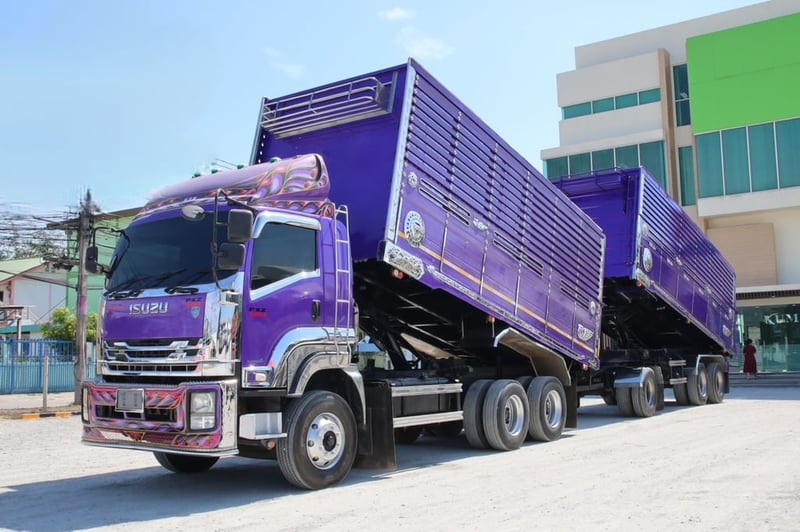 สิบล้อดั้มพ์คอกเกษตร ISUZU FXZ 360 แรง ปี 2554 (9033,0857) สิบล้อดั้มพ์คอกเกษตร ISUZU FXZ 360 แรง ปี 2554 (9033,0857)