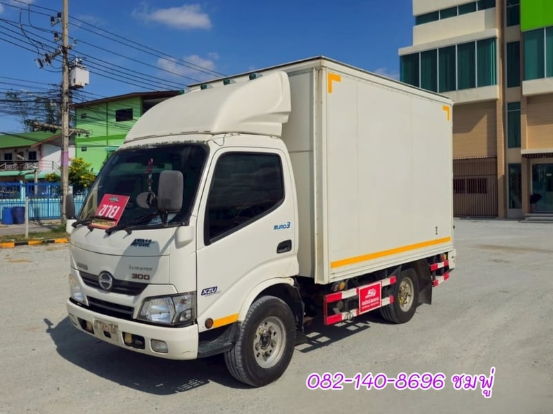 สี่ล้อตู้ HINO XZU 136 แรง ปี 2565 (8111) สี่ล้อตู้ HINO XZU 136 แรง ปี 2565 (8111)
