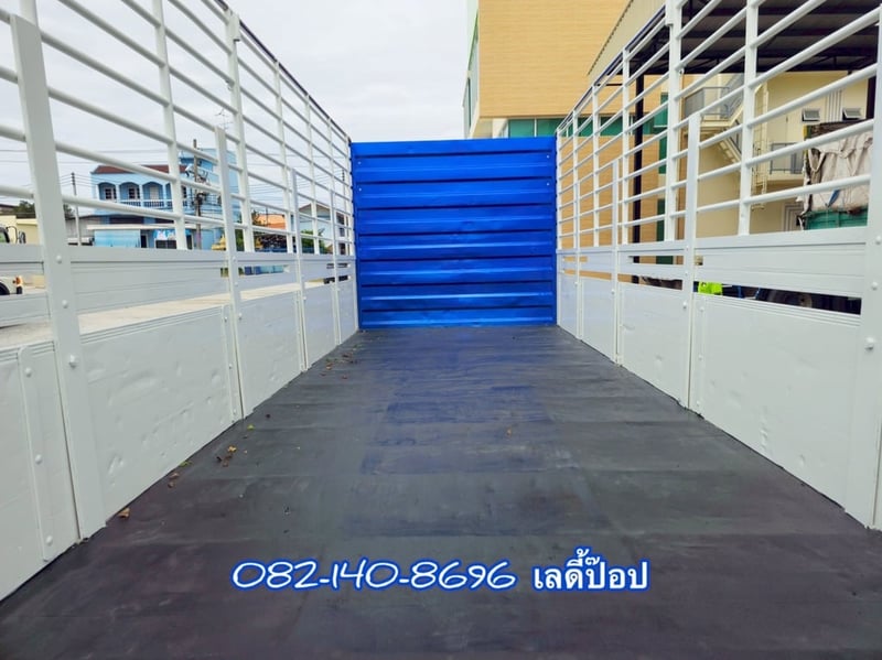 หกล้อคอก ISUZU FRR 210 แรง ปี 2565 (9202) หกล้อคอก ISUZU FRR 210 แรง ปี 2565 (9202)