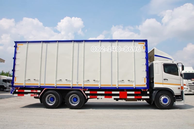 สิบล้อตู้สิบบาน HINO FL8J 260 แรง ปี 2566 (1698) สิบล้อตู้สิบบาน HINO FL8J 260 แรง ปี 2566 (1698)