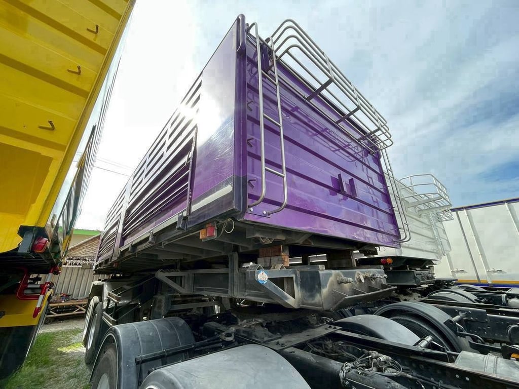 หางเซมิดั้มพ์ สองเพลา อู่เพชรรัตน์นำกิจเจริญ ปี 66 (9819) 