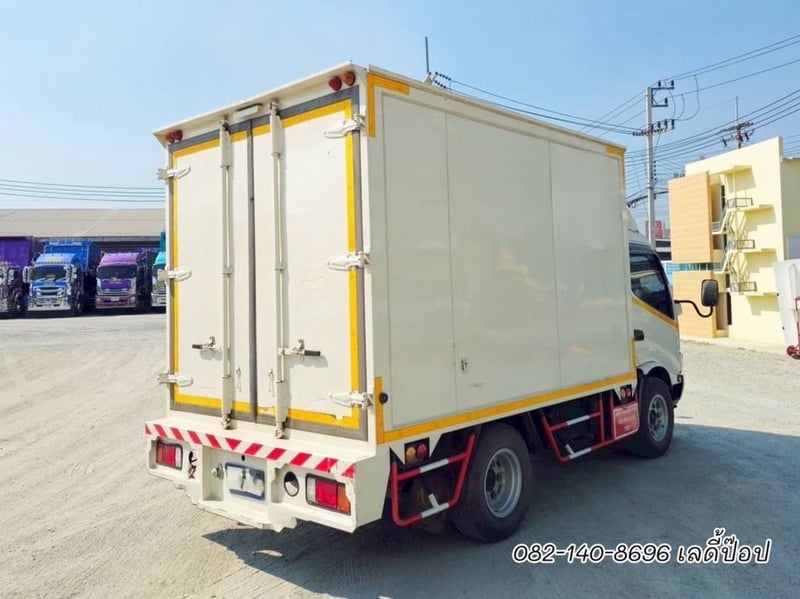 สี่ล้อตู้จัมโบ้ HINO XZU  136แรง ปี 67 (9713)