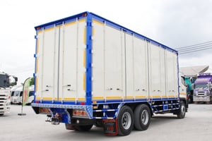 สิบล้อตู้สิบบาน HINO FL8J 260 แรง ปี 2565 (7642) สิบล้อตู้สิบบาน HINO FL8J 260 แรง ปี 2565 (7642)