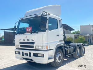 สิบล้อหัวลาก Fuso FV 380 แรงม้า ปี 55 (5718) สิบล้อหัวลาก Fuso FV 380 แรงม้า ปี 55 (5718)