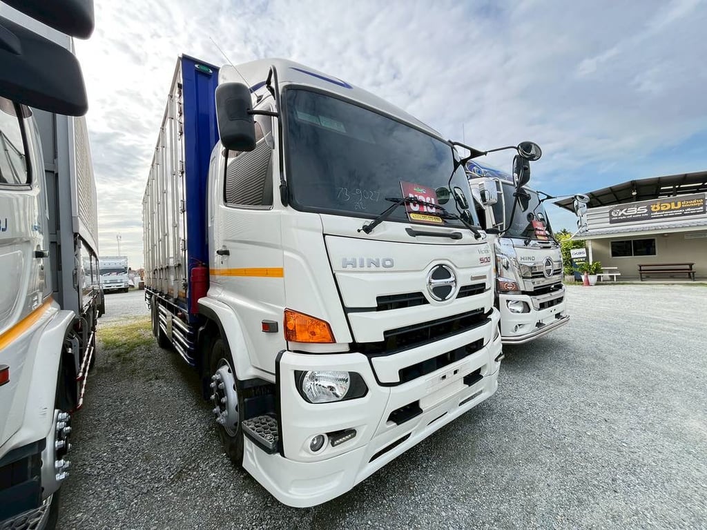 สิบล้อตู้สิบบาน HINO FL8J 260แรง ปี 65 (9027)