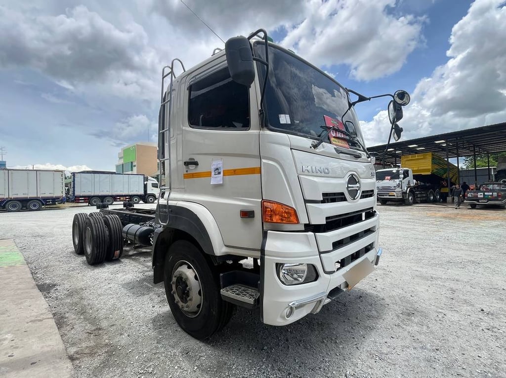 สิบล้อหัวคัสซี HINO FM1A 344 แรง ปี 2567 (2969)