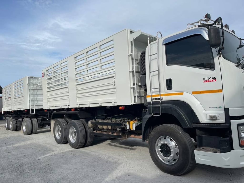 สิบล้อดั้มพ์พ่วงแม่ลูก ISUZU FXZ 360 ปี 65 (3843,3844) สิบล้อดั้มพ์พ่วงแม่ลูก ISUZU FXZ 360 ปี 65 (3843,3844)