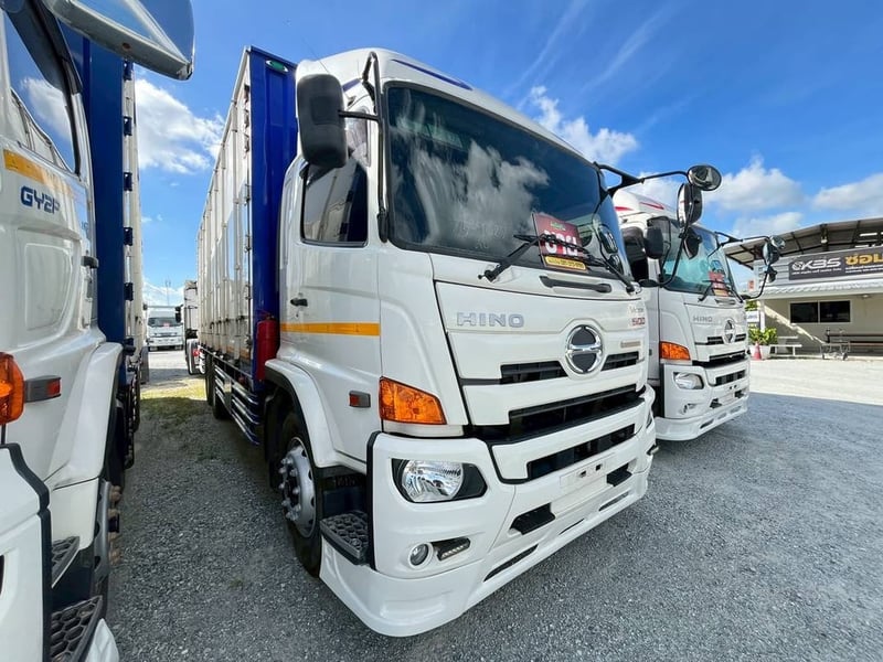 สิบล้อตู้สิบบาน HINO FL8J 260แรง ปี 65 (9027)