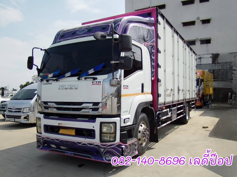 หกล้อตู้สิบบาน ISUZU FTR 240แรง ปี 54 (8574)