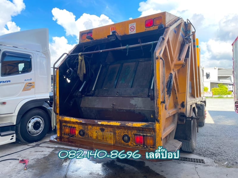 หกล้อบรรทุกขยะ HINO VICTOR 500 FG8J 240แรง ปี 2566 (4039)