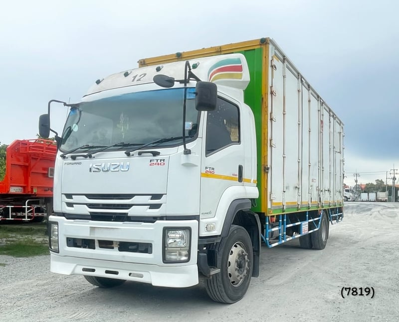 ISUZU FTR 240 ปี 61 (7819)