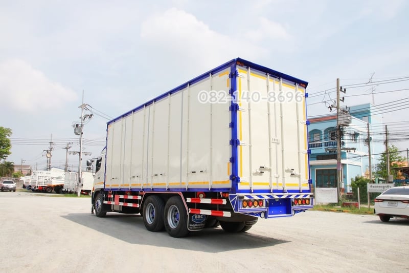 สิบล้อตู้สิบบาน HINO FL8J 260 แรง ปี 2566 (1698) สิบล้อตู้สิบบาน HINO FL8J 260 แรง ปี 2566 (1698)