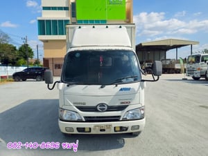 สี่ล้อตู้ HINO XZU 136 แรง ปี 2565 (8111)