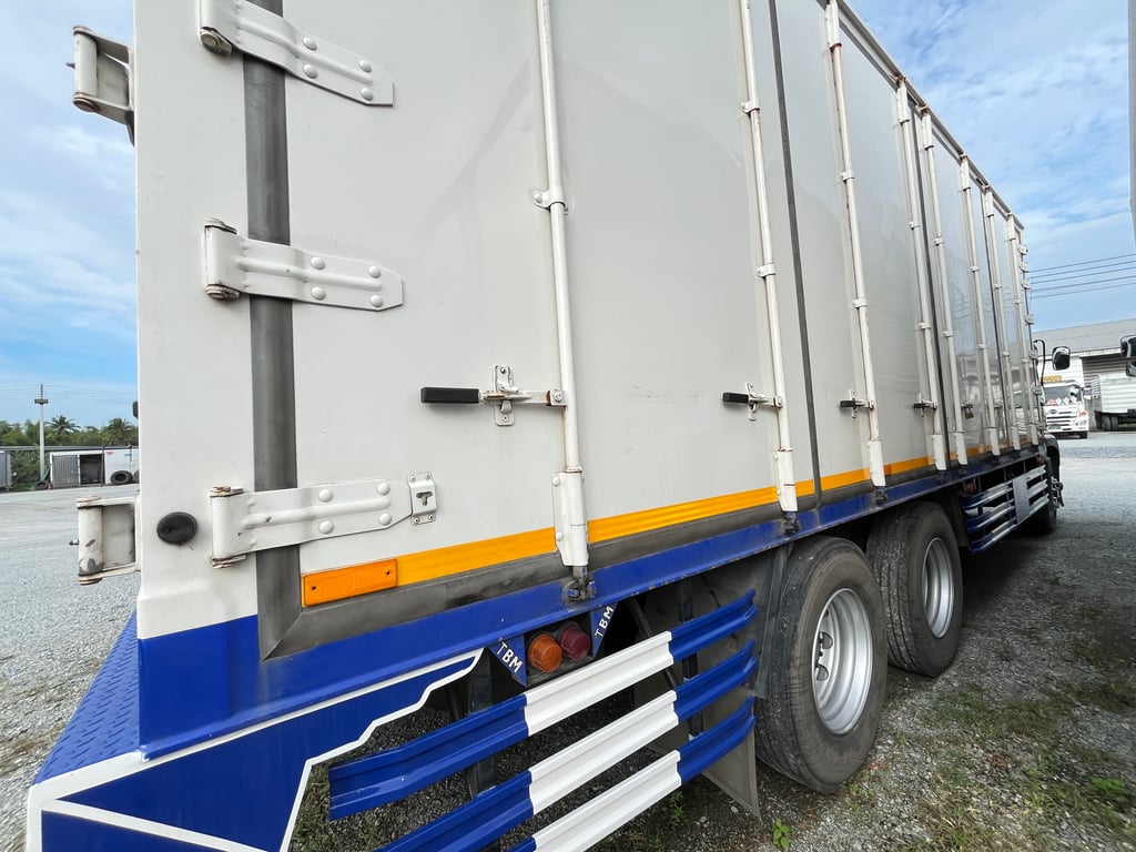 สิบล้อตู้สิบบาน HINO FL8J 260แรง ปี 65 (9027) สิบล้อตู้สิบบาน HINO FL8J 260แรง ปี 65 (9027)