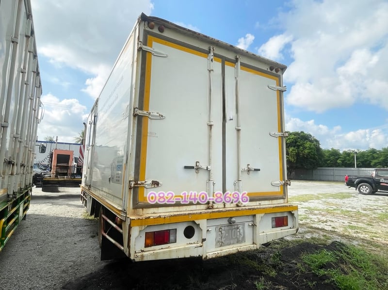 ISUZU NPR 150 แรง ปี 56 (1069) ISUZU NPR 150 แรง ปี 56 (1069)
