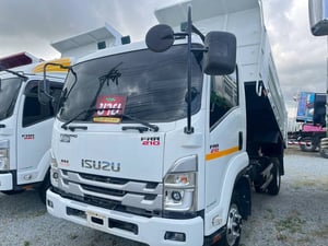 หกล้อดั้มพ์ ISUZU FRR 210แรง ปี 65 (1030)