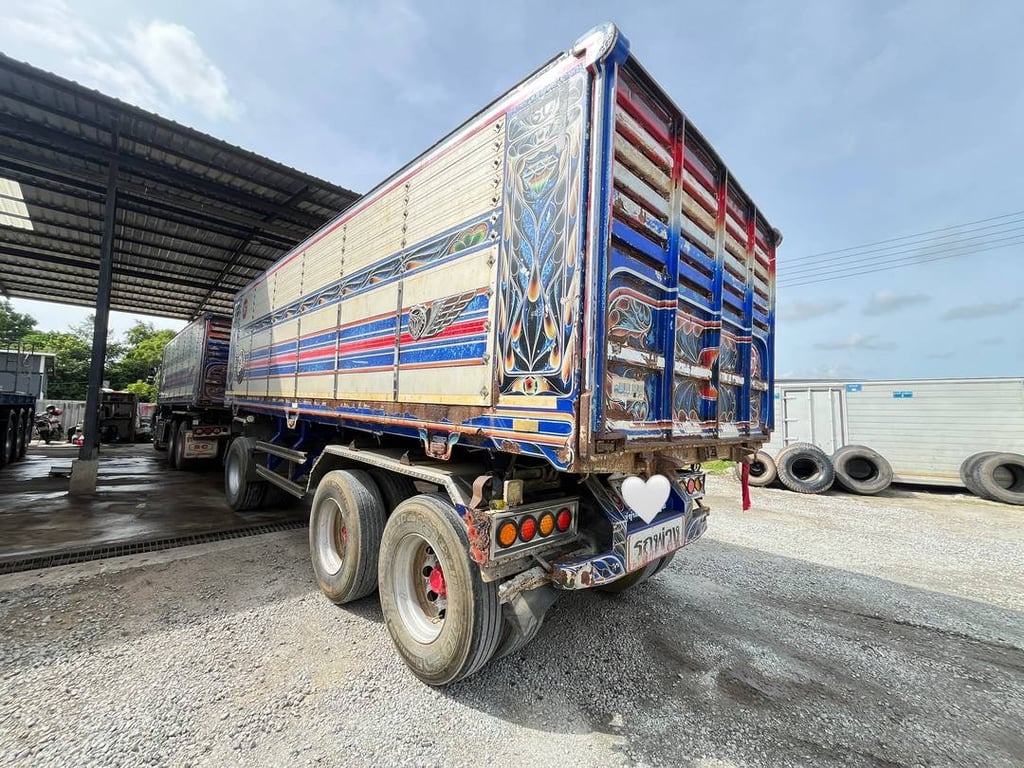 HINO FM 344แรงม้า รถบรรทุก 10ล้อ พ่วงแม่ลูก ปี2017 (7825,7826) HINO FM 344แรงม้า รถบรรทุก 10ล้อ พ่วงแม่ลูก ปี2017 (7825,7826)