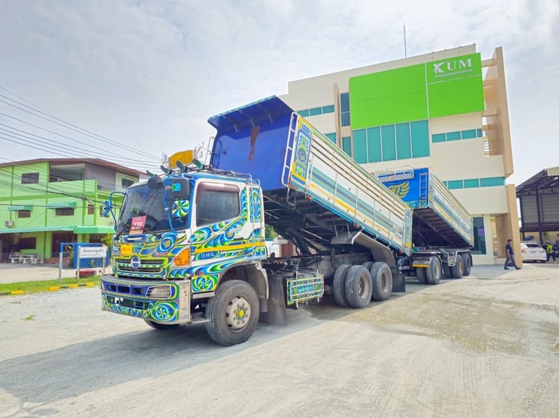 สิบล้อดั้มพ์ พ่วงเเม่ลูก ปี 2556 HINO FM1A 344 เเรงม้า สิบล้อดั้มพ์ พ่วงเเม่ลูก ปี 2556 HINO FM1A 344 เเรงม้า