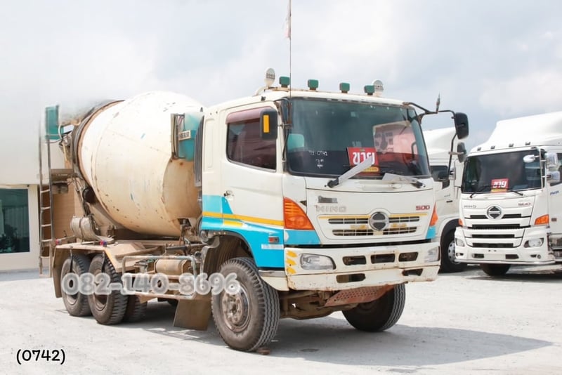 สิบล้อโม่ปูน HINO FM1A 330 แรง ปี 55 (0742) สิบล้อโม่ปูน HINO FM1A 330 แรง ปี 55 (0742)