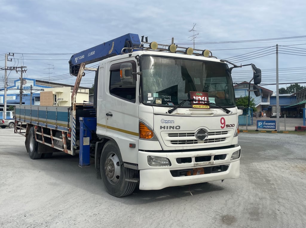 หกล้อติดเครน 8 ตัน 3 ปลอก 2 ชัก HINO FG8J 212แรง ปี 56 (7098) หกล้อติดเครน 8 ตัน 3 ปลอก 2 ชัก HINO FG8J 212แรง ปี 56 (7098)