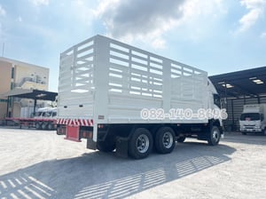 สิบล้อคอก ISUZU FVM 300 แรง ปี 63 (4490) สิบล้อคอก ISUZU FVM 300 แรง ปี 63 (4490)